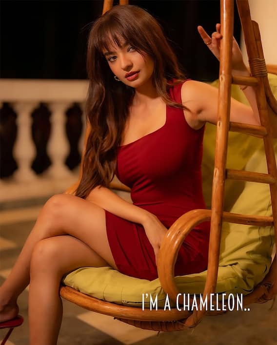 અનુષ્કા સેને શેર કરી 10 ગ્લેમરસ તસવીરો