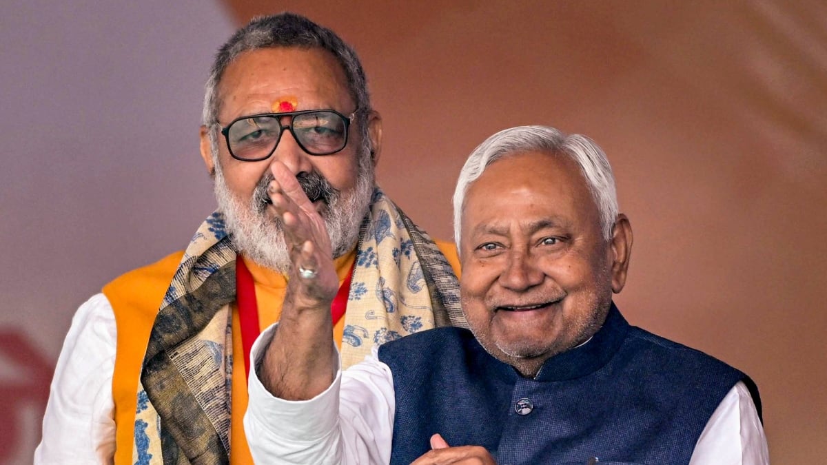 नीतीश कैबिनेट: कितने- परिवारवादी, महिलाएं, मुस्लिम, दागी, नए-पुराने चेहरे, सभी लेखाजोखा एक साथ