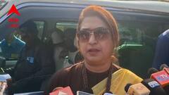 শতাব্দীর সামনেই অঞ্চল সভাপতিকে বেধড়ক মারধর তৃণমূলেরই একাংশের, সাংসদের গাড়ি লক্ষ্য করে উড়ে এল জুতো!