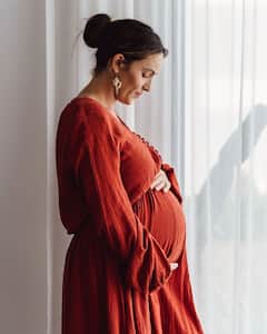 Healthy Pregnancy Tips : गरोदरपणातील 'असा' आहार, प्रत्येक महिलेनं जाणून घ्याव्यात..