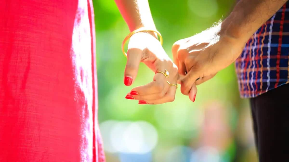 விபத்தில் சிக்கிய மணமகள்... முகூர்த்த நேரத்தில் நடந்த ட்விஸ்ட்... கேரளாவில் சினிமாவை மிஞ்சிய சம்பவம்