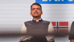 'सांसद-विधायक आएं तो अपनी सीट से उठकर सम्मान दें', फडणवीस सरकार का अधिकारियों को निर्देश