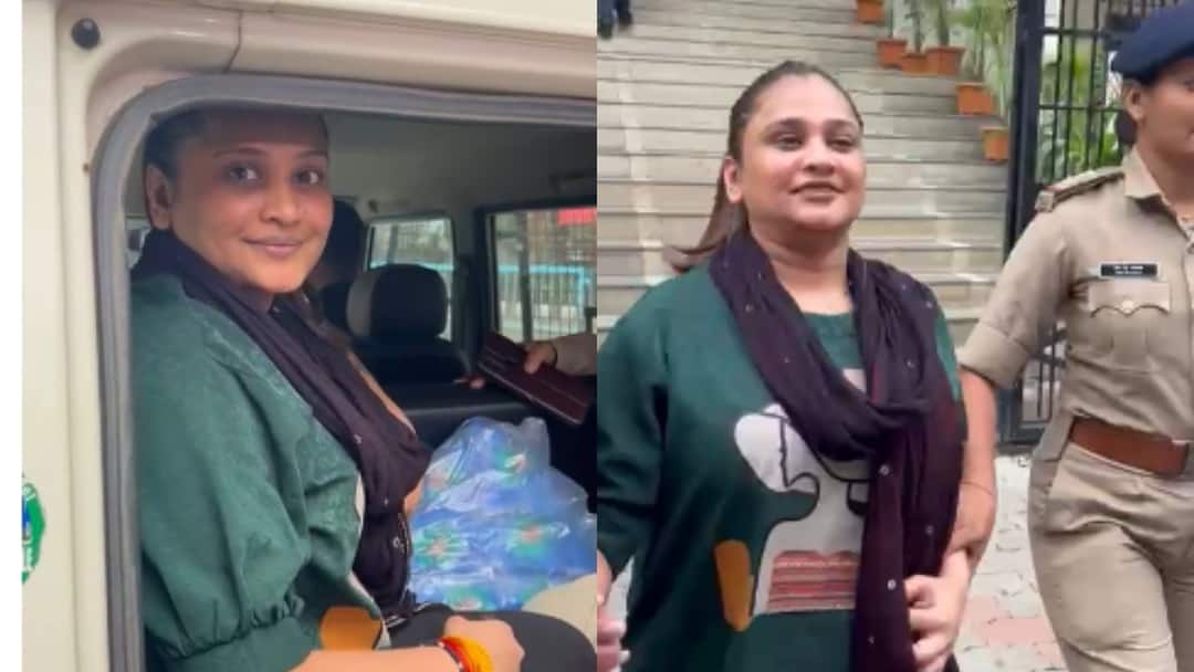 सोशल मीडिया इन्फ्लुएंसर कीर्ति पटेल पर गुजरात पुलिस ने लगाया PASA, लगे हैं ये गंभीर आरोप Gujarat Surat Police imposes PASA on social media influencer Kirti Patel सोशल मीडिया इन्फ्लुएंसर कीर्ति पटेल पर गुजरात पुलिस ने लगाया PASA, लगे हैं ये गंभीर आरोप