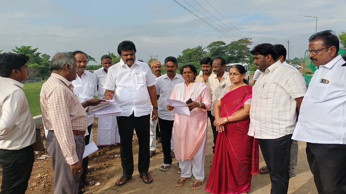 ரூ.6.50  கோடியில் நடக்கும் இணைப்புச் சாலை பணிகள்: தரமாக முடிக்க தஞ்சாவூர் மேயர் சண்.ராமநாதன் அறிவுறுத்தல்