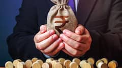 शेयर बाजार में पैसा लगाने के लिए कैसे बनाएं अकाउंट? जान लें फायदे की बात