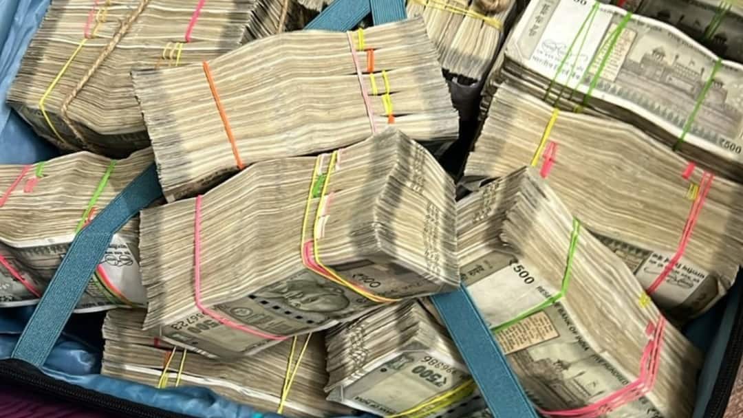 ED Raids Over 40 Locations In Jharkhand, West Bengal In Major Crackdown On Coal Mafia