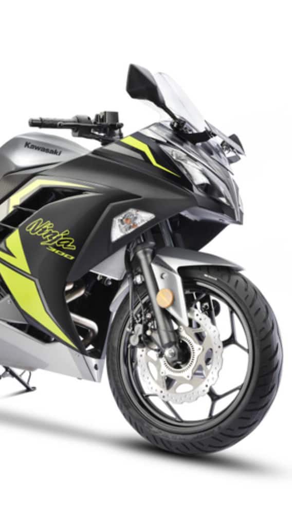 कावासाकी निंजा 300ची शक्ती किती?