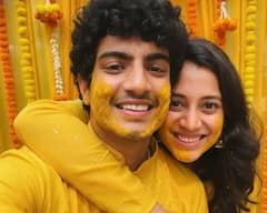 क्रिकेटच्या राणीला लागली हळद, मानधनाच्या घरी लगीनघाई, स्मृती मानधना आणि पलाश मुच्छलच्या हळदीचे फोटो