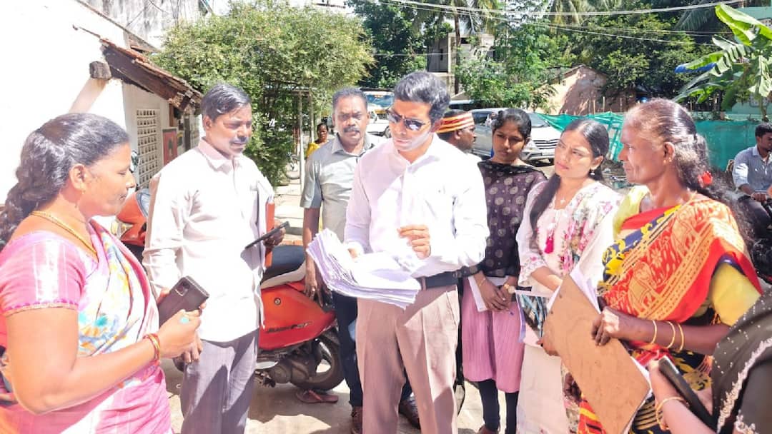 வாக்காளர் பட்டியல் திருத்தம் தீவிரம்! விழுப்புரம் கலெக்டர் முக்கிய அறிவிப்பு! Voter list revision in full swing Villupuram Collector's important announcement வாக்காளர் பட்டியல் திருத்தம் தீவிரம்! விழுப்புரம் கலெக்டர் முக்கிய அறிவிப்பு!