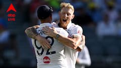 অ্যাশেজের জমজমাট প্রথম দিনে বোলারদের দৌরাত্ম্য, পড়ল ১৯ উইকেট, নজর কাড়লেন স্টার্ক, স্টোকস