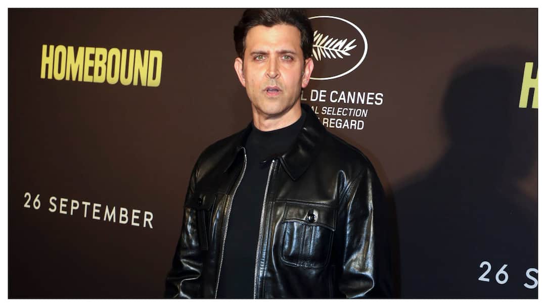 Hrithik Roshan Jokes About War 2 Flop: 'My Film Just Bombed At Box Office'