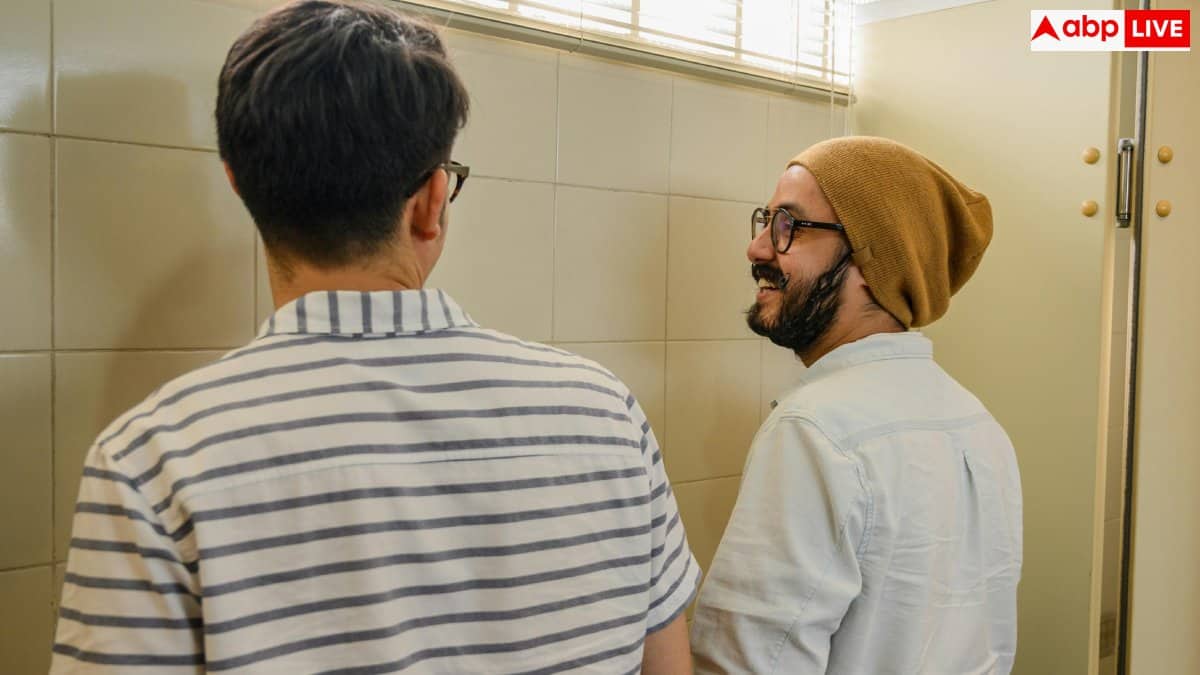 Male Urinary Habits: पेशाब बैठकर करना सही या खड़े होकर, पुरुषों के लिए क्या है सही तरीका?
