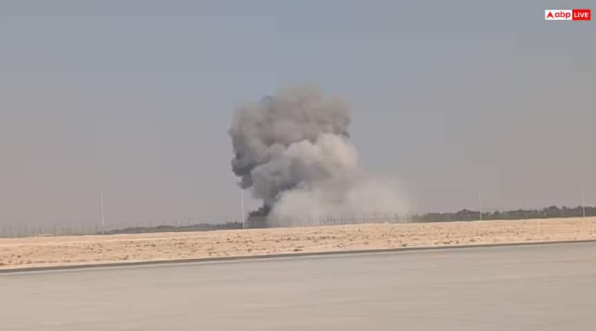 dubai-air-show-indian-tejas-fighter-jet-crash-hal-first-video-viral ਅਸਮਾਨ 'ਚ ਫਾਈਟਰ ਜੈੱਟ ਤੇਜਸ, ਅਚਾਨਨ ਥੱਲ੍ਹੇ ਆਇਆ, ਧਰਤੀ ਨਾਲ ਟਕਰਾਉਂਦਿਆਂ ਲੱਗੀ ਅੱਗ