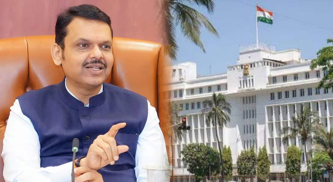 maharashtra Government decision treat MLAs and MPs with respect and courtesy New guidelines issued for officials devendra fadnavis Government Decision : आमदार-खासदारांना सन्मानाची अन् सौजन्याची वागणूक देण्यासंदर्भात सरकारचा मोठा निर्णय; अधिकाऱ्यांसाठी नवीन मार्गदर्शक तत्त्वे जारी