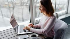 फ्रीलांसिंग करने वालों को नए लेबर लॉ से कितना होगा फायदा, क्या-क्या सुविधाएं मिलेंगी