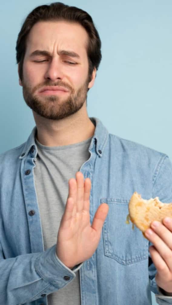 খেতে ইচ্ছে হয় না, অল্পেই পেট ভরে যায়? ভিটামিন D ওভারডোজ নয় তো?