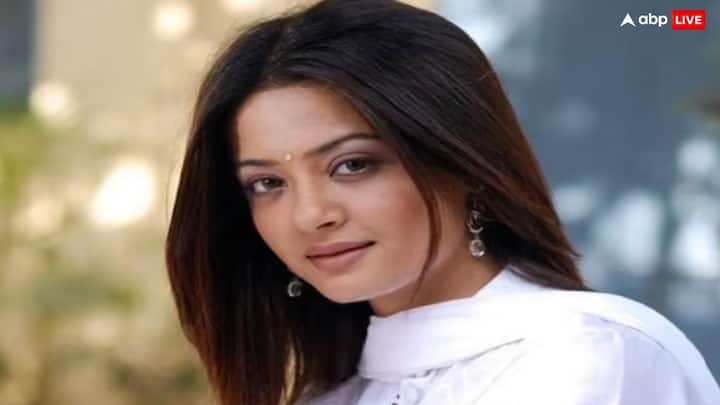 कसौटी जिंदगी की में कसक की भूमिका निभाकर पॉपुलैरिटी हासिल करने वाली सुरवीन चावला किसी पहचान की मोहताज नहीं हैं. एक्ट्रेस आज जिस मुकाम पर हैं उसके पीछे उनकी कड़ी मेहनत है.