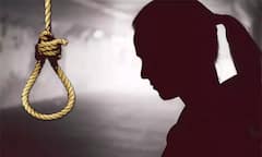 த.வெ.க கட்சியில் சாதிய பாகுபாடு ? தற்கொலை முயற்சி செய்த பெண் நிர்வாகி !! தொண்டர்கள் அதிர்ச்சி