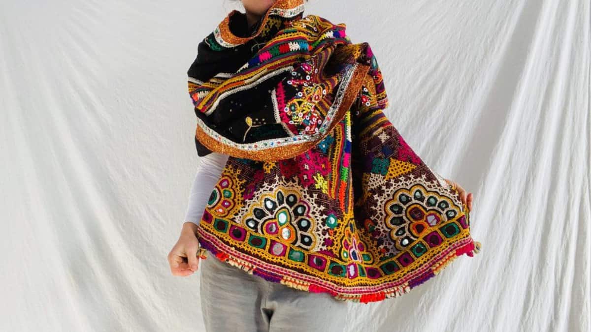 (Image Source: Pinterest/aadyabazaar)