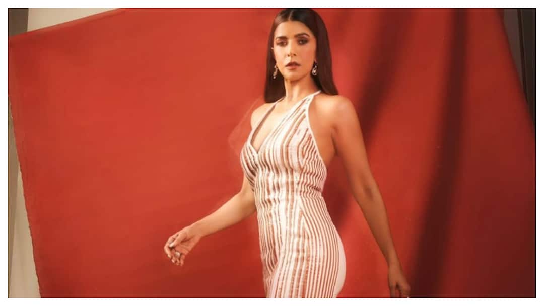 Nimrat Kaur On Playing Meera In The Family Man 3: ‘She Is A Bitter Chocolate' Nimrat Kaur On Playing Meera In The Family Man 3: ‘She Is A Bitter Chocolate'