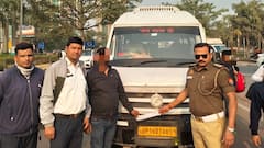 नोएडा में यातायात माह 2025 पर ट्रैफिक पुलिस का एक्शन, हजारों वाहनों के चालान, 31 गाड़ियां सीज