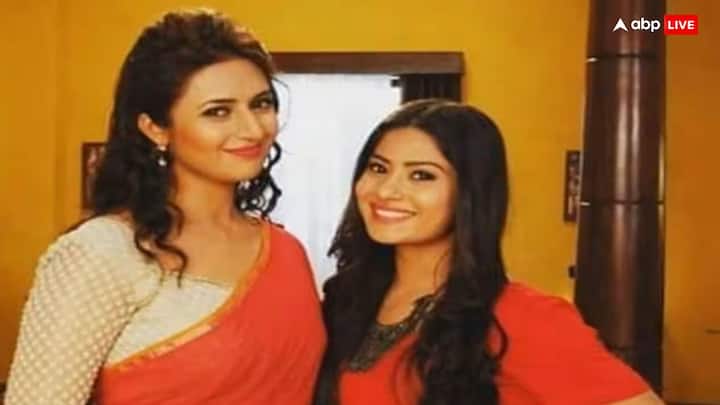 ये है मोहब्बतें में दिव्यांका त्रिपाठी की बहू आलिया की भूमिका निभाकर पॉपुलैरिटी हासिल करने वाली कृष्णा मुखर्जी किसी पहचान की मोहताज नहीं हैं. इस मुकाम तक पहुंचने के लिए उन्होंने कड़ी मेहनत की है.