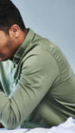 सिर में दर्द होने पर भूलकर भी न करें ये काम