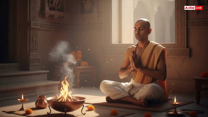 इस अवधि में विशेष पूजा, व्रत या आध्यात्मिक उपायों की अनदेखी नहीं करना चाहिए. इससे नौकरी और व्यापार में रुकावटें और बाधाएं आती है. नए कार्य, निवेश या योजनाओं की शुरुआत में ध्यान नहीं देना आर्थिक लाभ को कम कर सकता है.