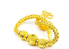 Gold Price Prediction: સોનાના ભાવમાં કડાકો! 10 ગ્રામે સીધા ₹8,000 ઘટ્યા, શું હવે ખરીદવાનો સાચો સમય છે?