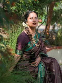 Anasuya Bharadwaj: అనసూయ అంటే ఫ్లవర్ అనుకుంటివా... ఫైర్, శారీలో అయినా సరే సేమ్ పవర్