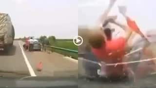Video: तेज रफ्तार और ओवरटेक... कार ने सड़क किनारे खड़े लोगों को कुचला, सामने आया वीडियो