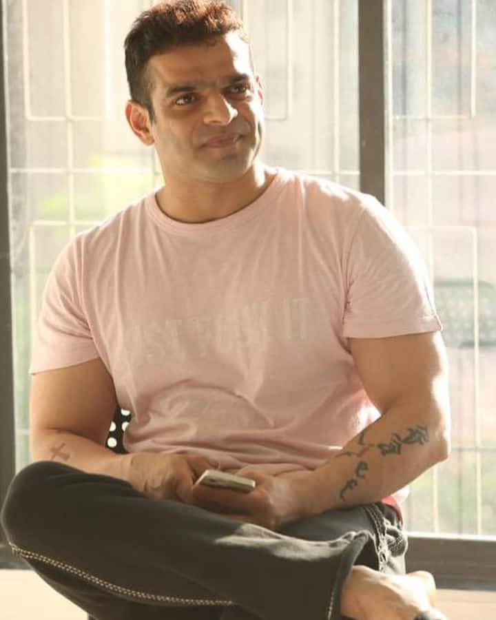 फिर एक्टर को नशे की लत भी लग गई थी. ऐसे में उन्होंने कई बड़े प्रोजेक्ट्स को ना भी कह दिय़ा. ये भी उनकी लिए एक बड़ी गलती साबित हुआ.