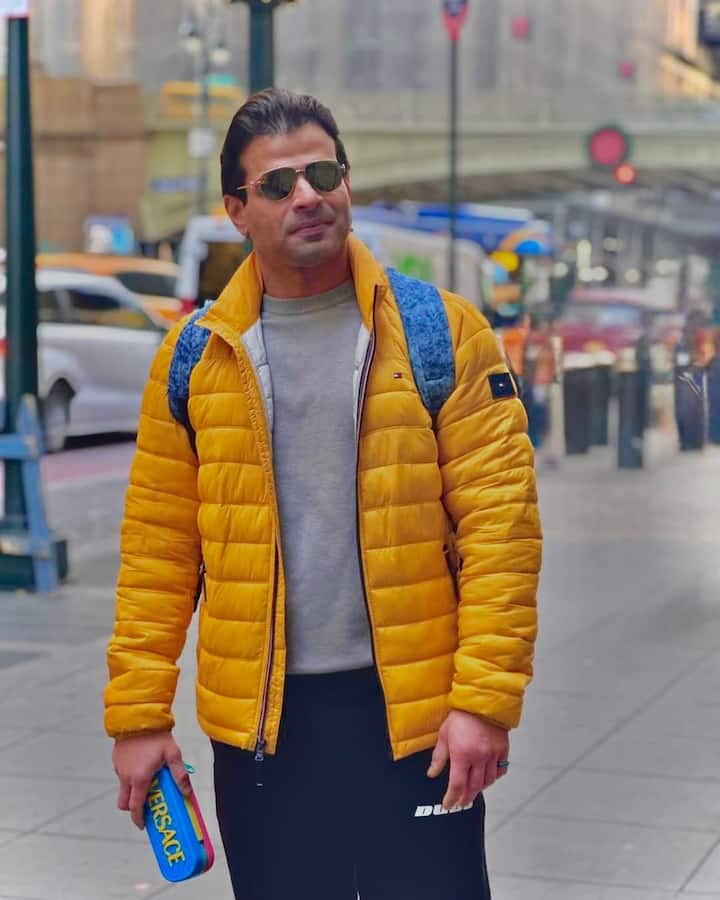 पर्सनल लाइफ की बात करें तो करण पटेल ने एक्ट्रेस अंकिता भार्गव से शादी की है. दोनों अपनी मैरिड लाइफ में काफी खुश हैं.