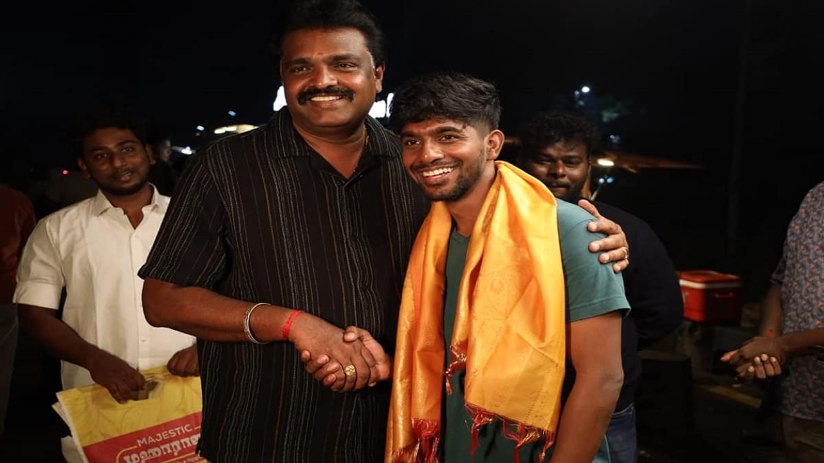 உணவகம் வைத்துள்ளவர்களுக்கு இன்ப அதிர்ச்சி... புட் ஸ்ட்ரீட்டிற்கு திடீர் விசிட் அடித்த தஞ்சாவூர் மேயர்