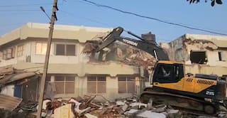 Demolition: ભાવનગરમાં મેગા ડિમૉલિશન, ગેરકાયદે મદરેસા, 6 ફ્લેટ અને 8 હૉસ્ટેલને તોડી પડાઇ