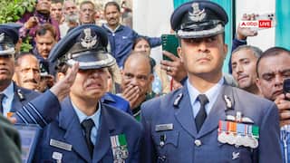 विंग कमांडर नमांश स्याल पंचतत्व में विलीन, पत्नी अफशां की तस्वीरें कर देंगी भावुक