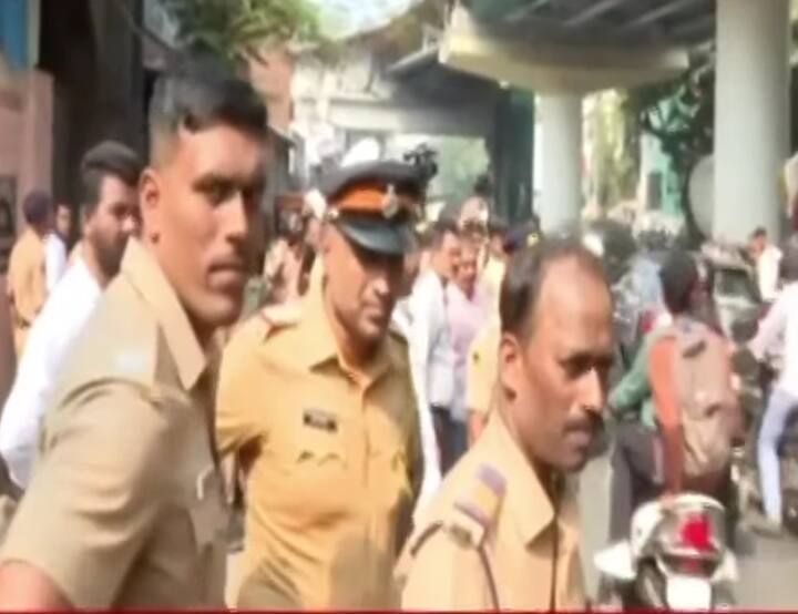 या भागात सध्या पोलीस बंदोबस्त वाढवण्यात आला आहे. पवनार स्मशानभूमीच्या बाहेर सुरक्षा वाढवण्यात आली आहे.