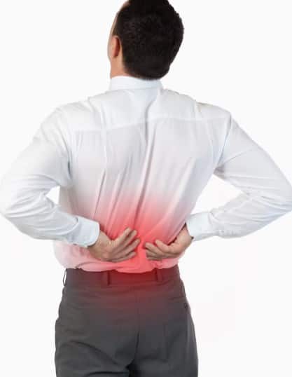 ਬੇਰੀਆਂ ਅਤੇ ਚੈਰੀਆਂ – ਸਟਰਾਬੇਰੀਆਂ, ਚੈਰੀਆਂ, ਜਾਮੁਨ ਅਤੇ ਸ਼ਹਿਤੂਤ ਵਿੱਚ ਐਂਟੀ-ਆਕਸੀਡੈਂਟਸ ਅਤੇ ਐਂਟੀ-ਇਨਫਲੇਮਟਰੀ ਗੁਣਾਂ ਦੀ ਭਰਪੂਰ ਮਾਤਰਾ ਹੁੰਦੀ ਹੈ। ਸਰੀਰ ਵਿੱਚ ਜਿੱਥੇ ਵੀ ਸੋਜ ਹੁੰਦੀ ਹੈ ਜਾਂ ਕਮਰ ਦਰਦ ਹੁੰਦਾ ਹੈ, ਇਹ ਖੁਰਾਕ ਉਸ ਸਮੱਸਿਆ ਨੂੰ ਦੂਰ ਕਰਨ ਵਿੱਚ ਬਹੁਤ ਫਾਇਦੇਮੰਦ ਹੁੰਦੀ ਹੈ।