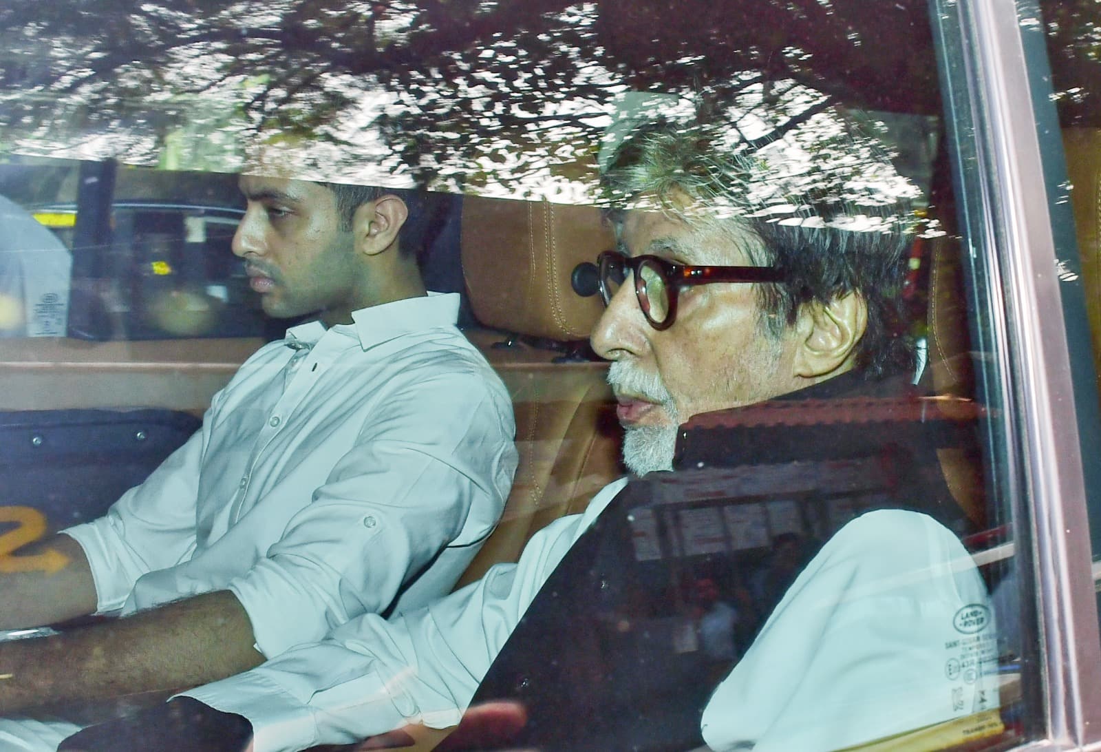 Dharmendra Death: दिग्गज एक्टर धर्मेंद्र का 89 साल की उम्र में निधन, लंबे समय से बीमार थे ही-मैन