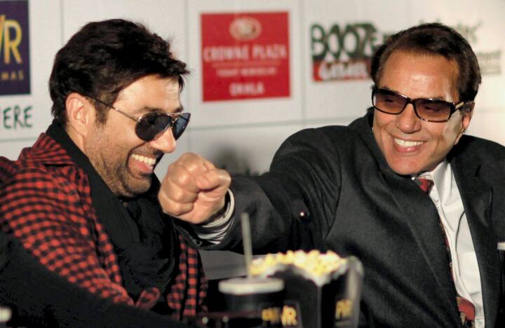 Dharmendra's first wife Prakash Kaur, children from the first wife - Sunny Deol, Bobby Deol, Ajita Deol and Bobby Deol, daughters from the second marriage - Esha Deol and Ahana Deol will get equal rights in the property.