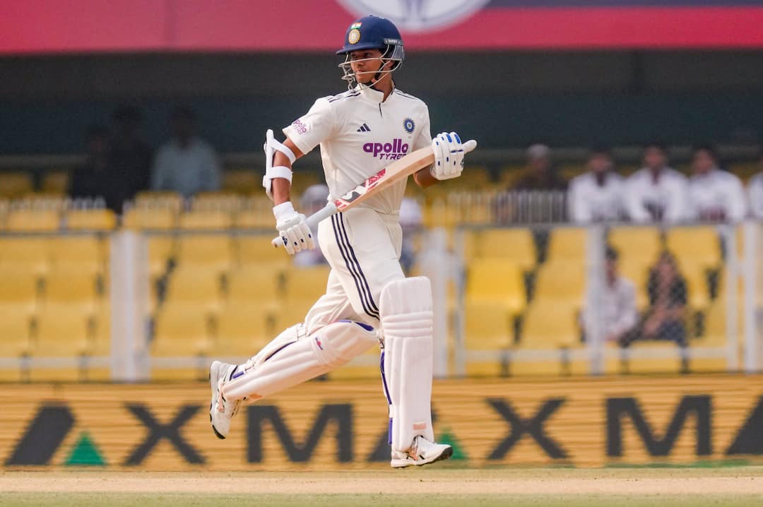 IND vs SA 2nd Test: India Struggle In Guwahati, 4-Down Trailing By 387 At Tea IND vs SA 2nd Test India Struggle In Guwahati 4 Down Trailing By 387 At Tea IND vs SA 2nd Test: India Struggle In Guwahati, 4-Down Trailing By 387 At Tea