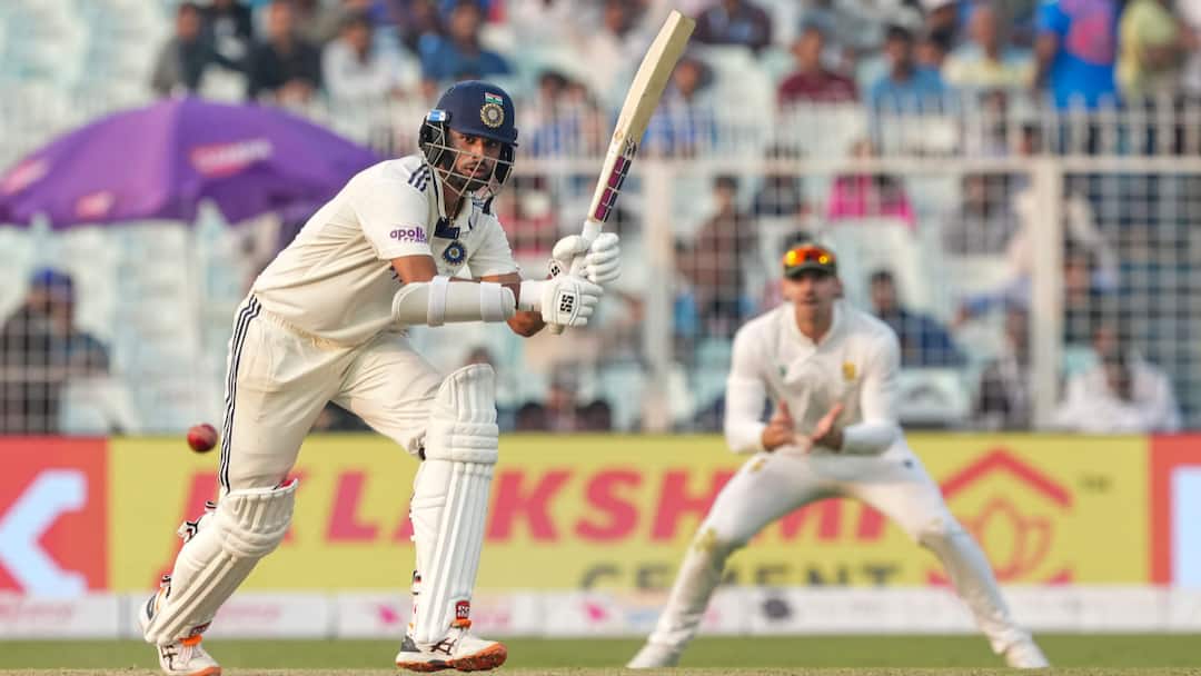 IND vs SA 2nd Test: Sundar-Kuldeep Hold On, India 174/7 At Lunch With Follow On Looming