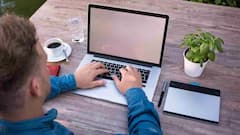 લેપટોપમાં Virus નો ખતરો! આ 4 સંકેત દેખાય તો સમજો થઈ રહ્યો છે એટેક, આ રીતે બચો