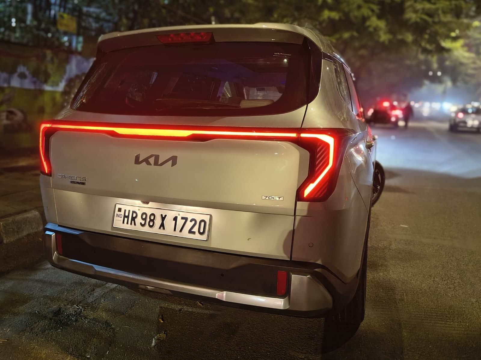 New 2025 Kia Carens Clavis Petrol Automatic Review: More Premium Now