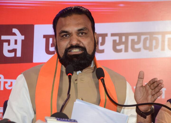 डिप्टी सीएम ने आगे बताया कि बिहार में अपराध पर जीरो टॉलरेंस की नीति होगी. जीरो टॉलरेंस नीति को लेकर भी गृह विभाग की ओर से अहम फैसला लिया गया. (फाइल फोटो)