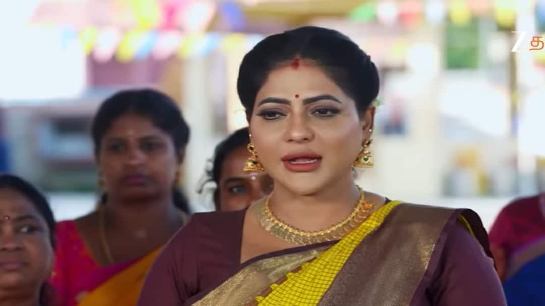 Karthigai Deepam: சாமுண்டீஸ்வரி குடும்பத்திற்கு அதிர்ச்சி தந்த காளியம்மாள்.. கார்த்திகை தீபத்தில் இன்று