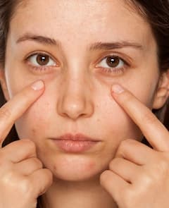 ਪ੍ਰਦੂਸ਼ਣ ਤੇ ਤਣਾਅ ਨਾਲ ਘਟ ਸਕਦੀ ਅੱਖਾਂ ਦੀ ਰੋਸ਼ਨੀ! ਬਣ ਸਕਦੇ ਮੋਤੀਆਬਿੰਦ ਦੇ ਸ਼ਿਕਾਰ, ਜਾਣੋ ਲੱਛਣ