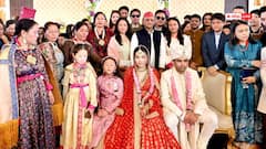 सैफई में धूमधाम से हुई अखिलेश यादव के भाई आर्यन की शादी, देखें 10 तस्वीरें
