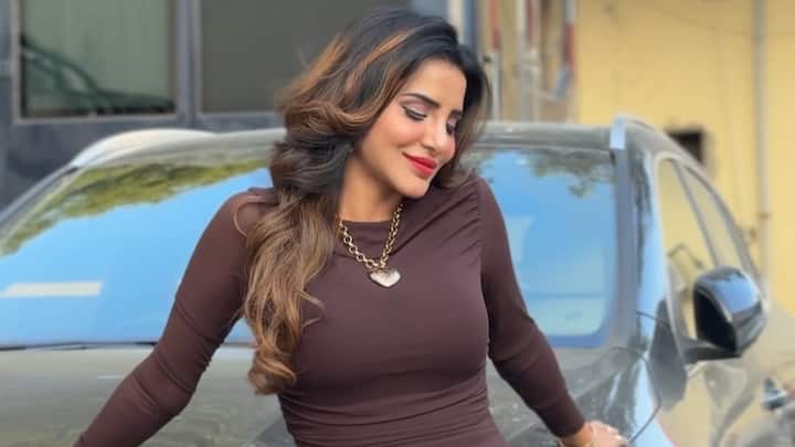 Ashu Reddy Winter Fashion: అషురెడ్డి అంటే గ్లామర్ గాళ్ అని ఇమేజ్ ఉంది. ఆమె ఎక్స్‌పోజింగ్ చేస్తుందని విమర్శలు ఉన్నాయి. బట్ ఫర్ ఏ ఛేంజ్... ఆవిడ నార్మల్ ఫోటోలు షేర్ చేశారు.