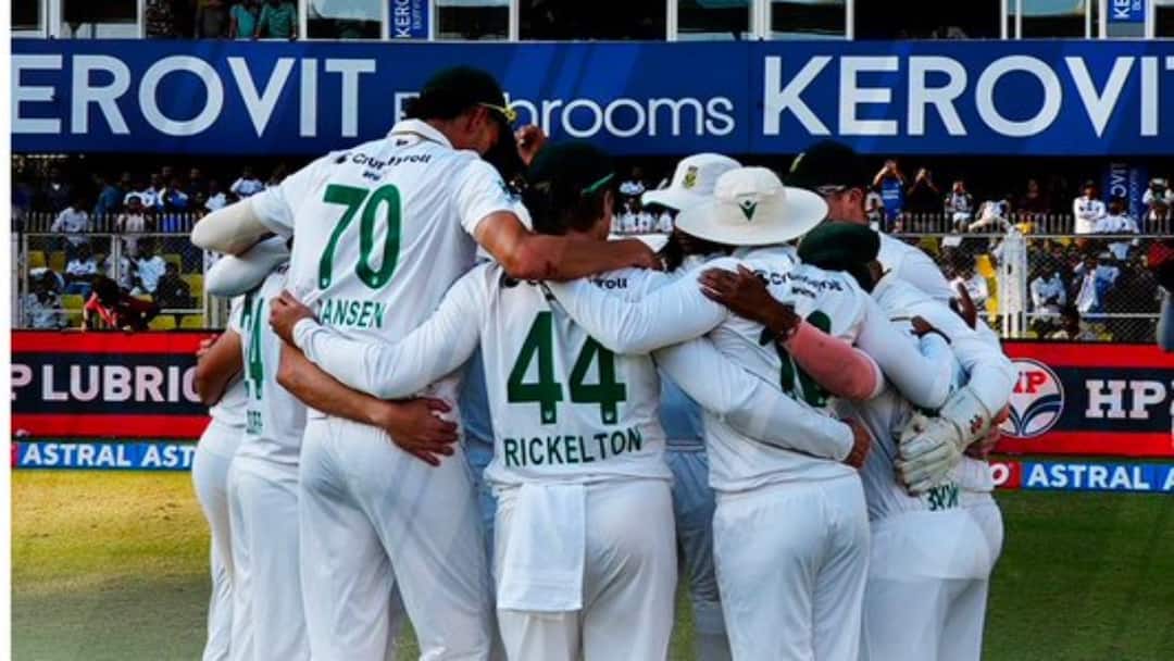 IND vs SA: தோல்வியின் பிடியில் இந்தியா.. ஒரே நாளில் 500 ரன்கள் எடுக்குமா? ஒயிட்வாஷ் ஆகுமா?